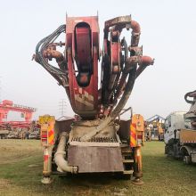 XCMG Used Cement Pump Truck HB52 Line Mini Cost Of Used Concrete Mixer Truck